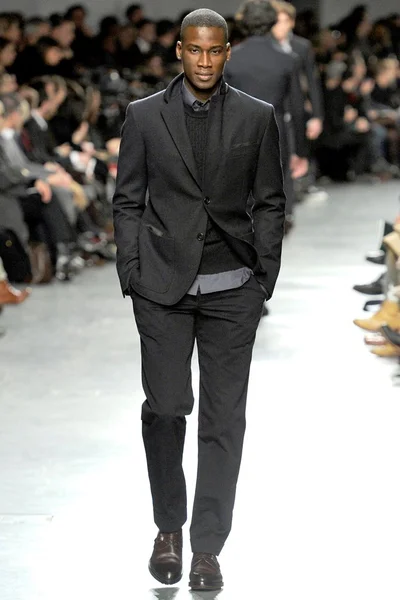 Look 2